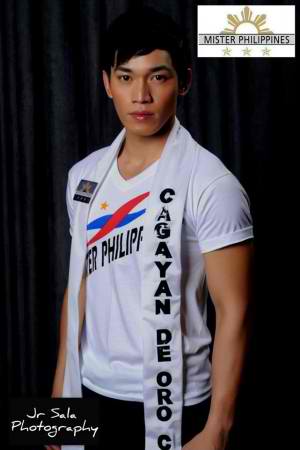 Juancho Roa Pascual represents CdeO in the Mr. Philippines 2012