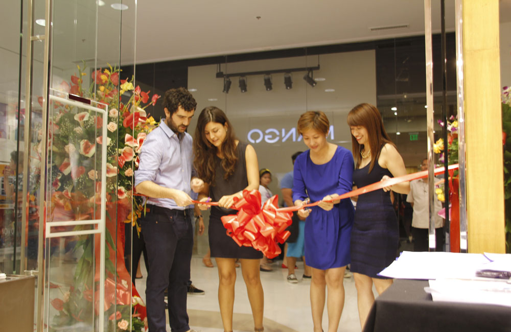 Mango Opens at Centrio Mall CDO