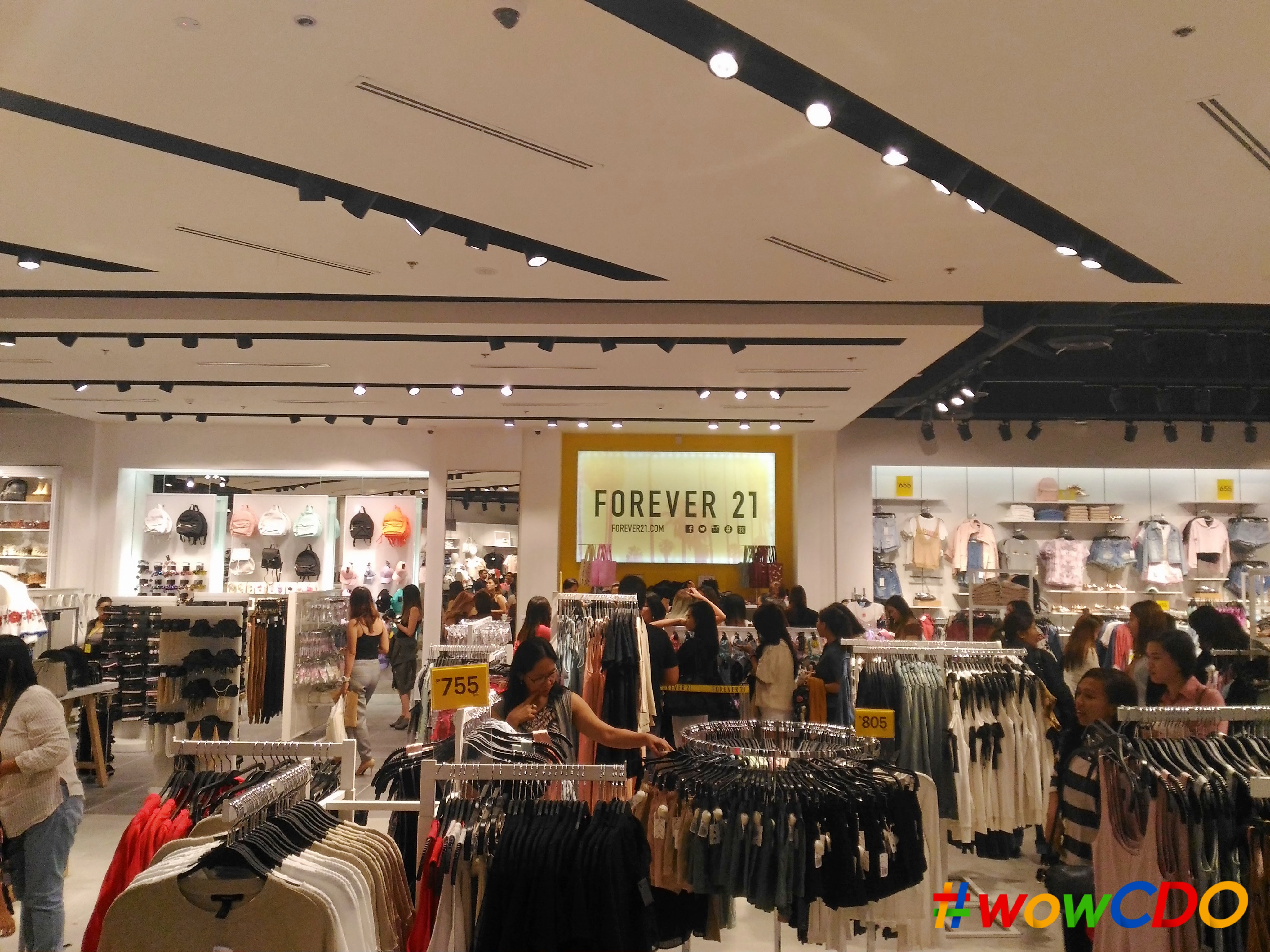Forever 21 opens at SM Downtown Premier in CDO #Forever21CDO